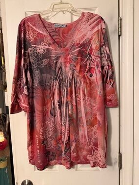 Unity World Wear Pink Floral & Abstract V-Neck Tunic